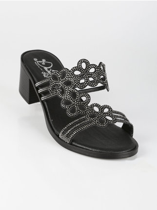 Women's slippers with heel and rhinestones