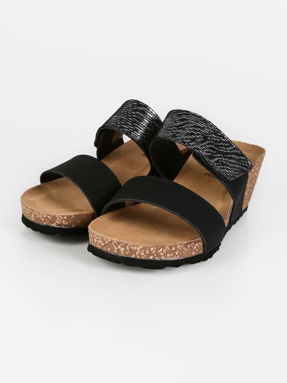 Women's slippers with wedge and tear