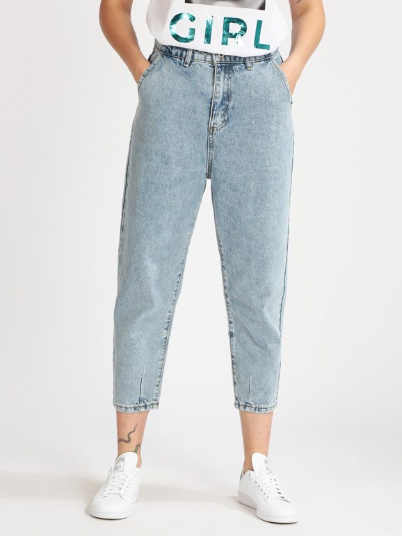 Women's slouchy jeans