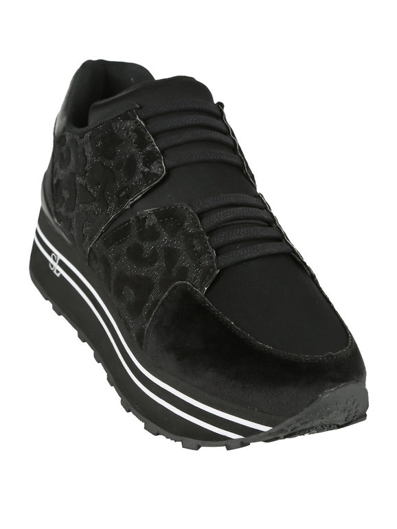 Women's sneakers with platform and elastic laces