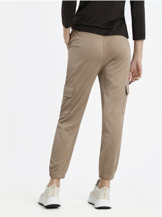 Women's sports trousers with big pockets and cuffs