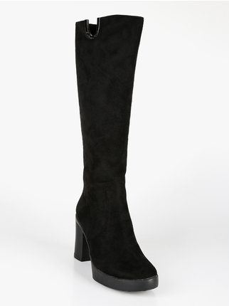 Women's suede boots with heel and platform