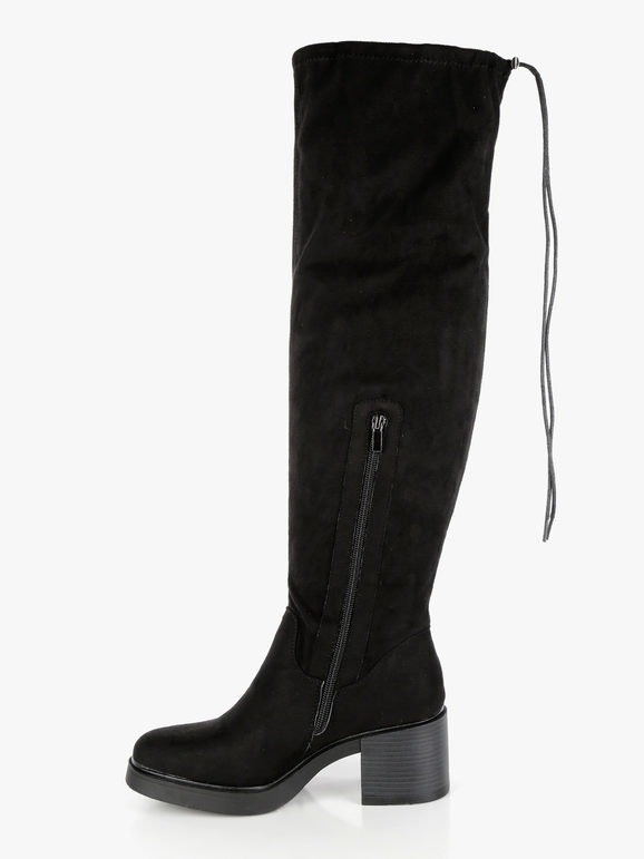 Women's suede heeled boots