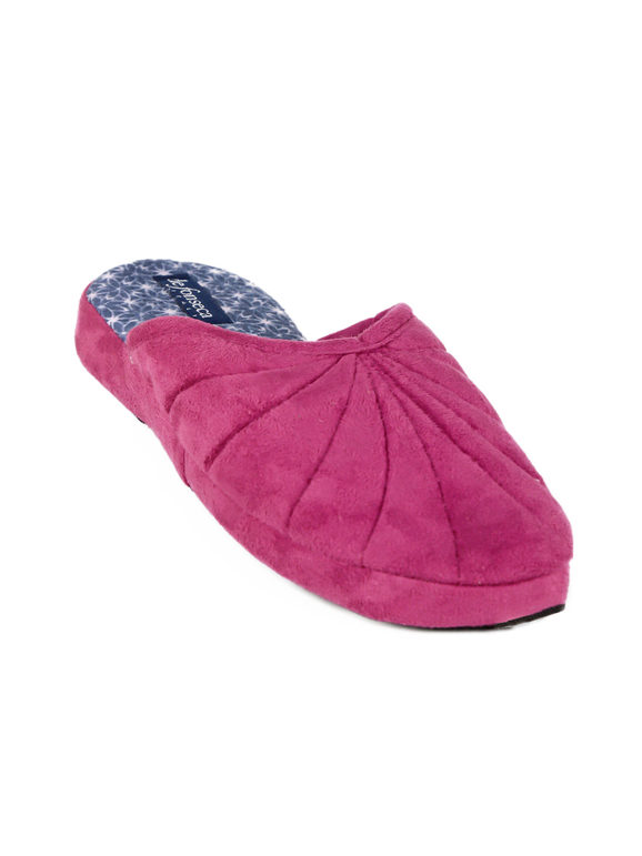 Women's suede slippers