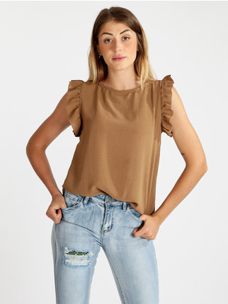 Women's t-shirt with buttons on the back