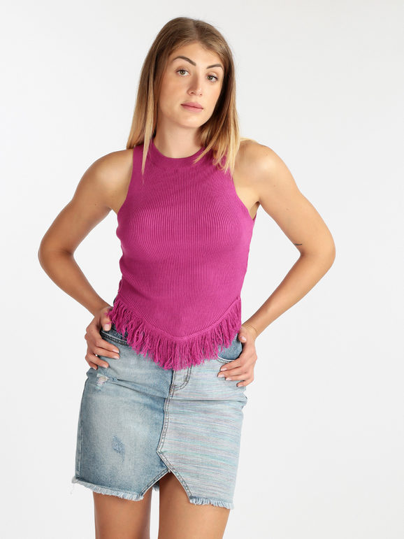 Women's top with fringes