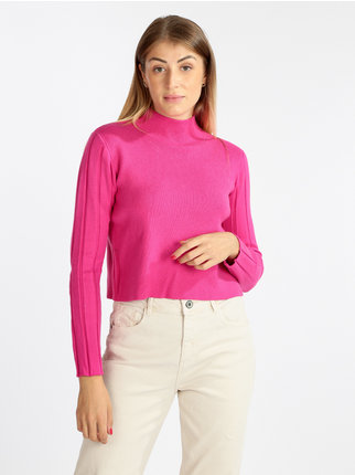 Women's turtleneck pullover