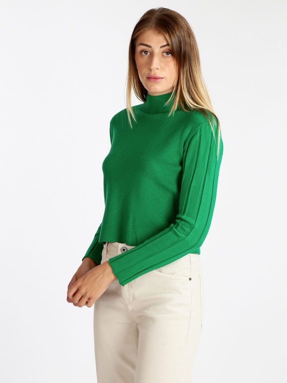 Women's turtleneck pullover