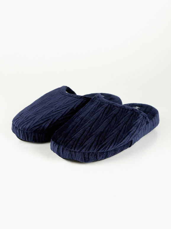 Women's velvet slippers