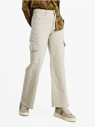 Women's wide-leg trousers with big pockets