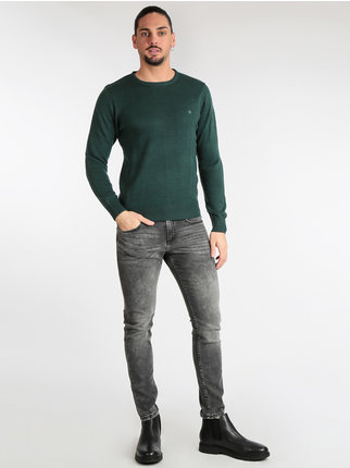 Wool blend men's sweater