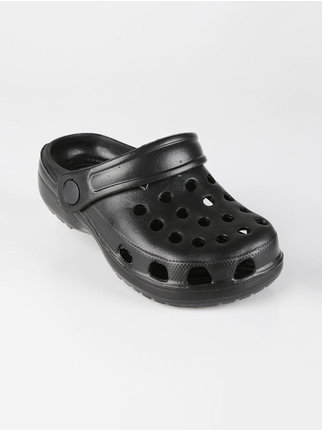 Zuecos de baño modelo Crocs